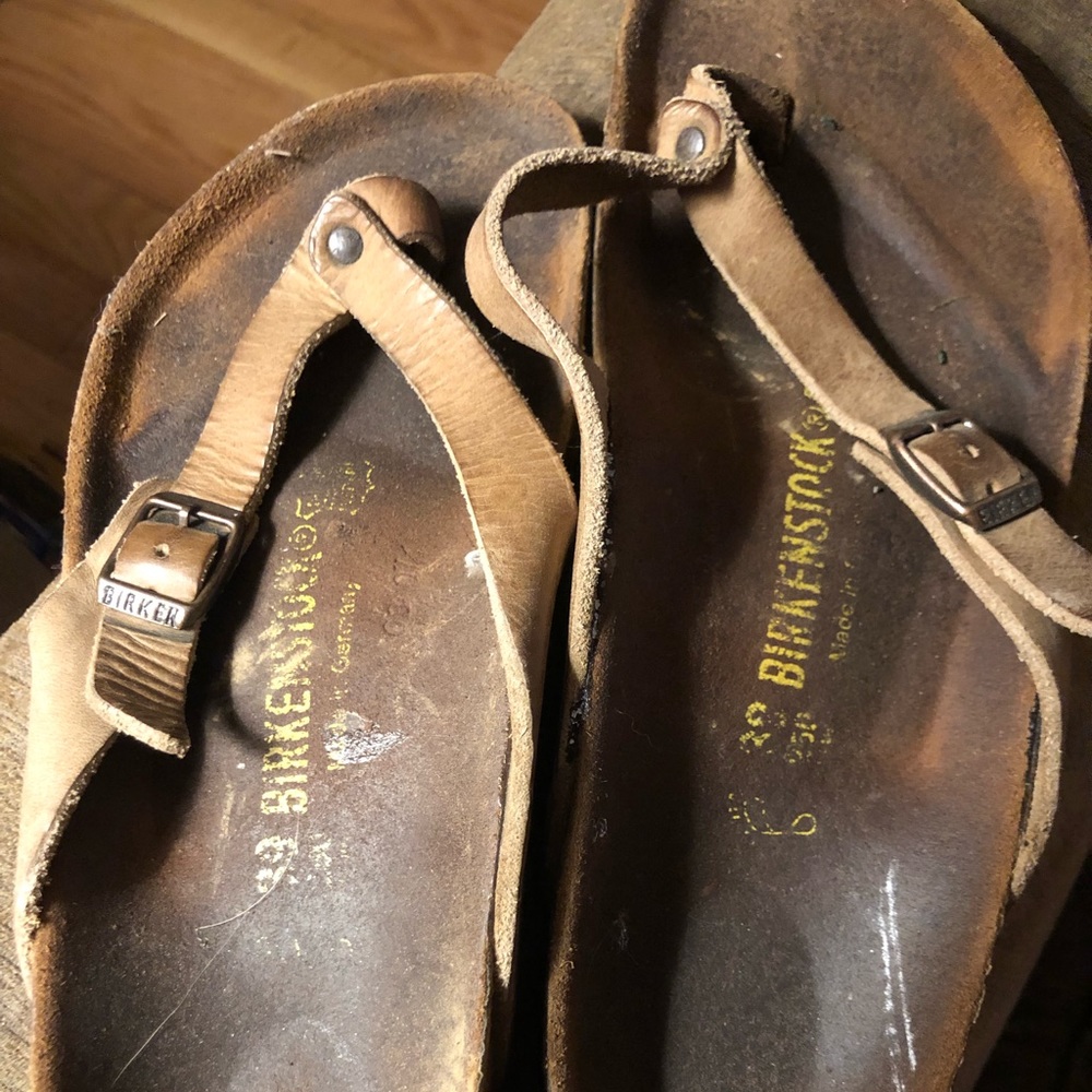 Size 39 excellent used condition